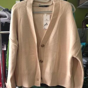 NWT Lillusory beige Sweater